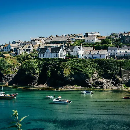 Fairways 3* New Quay